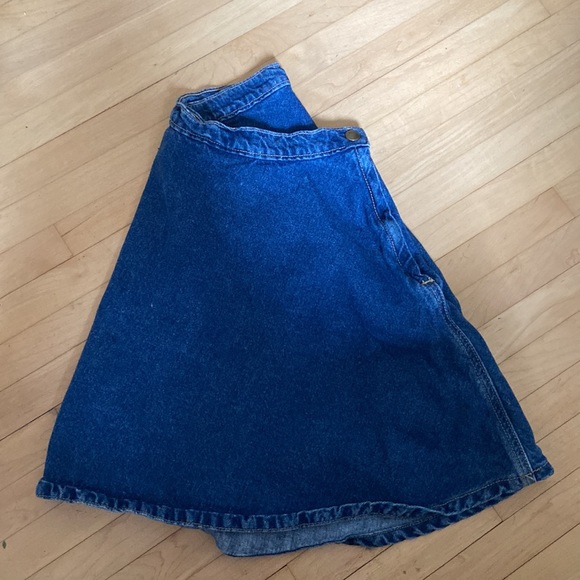 American Apparel denim skirt - Picture 1 of 3
